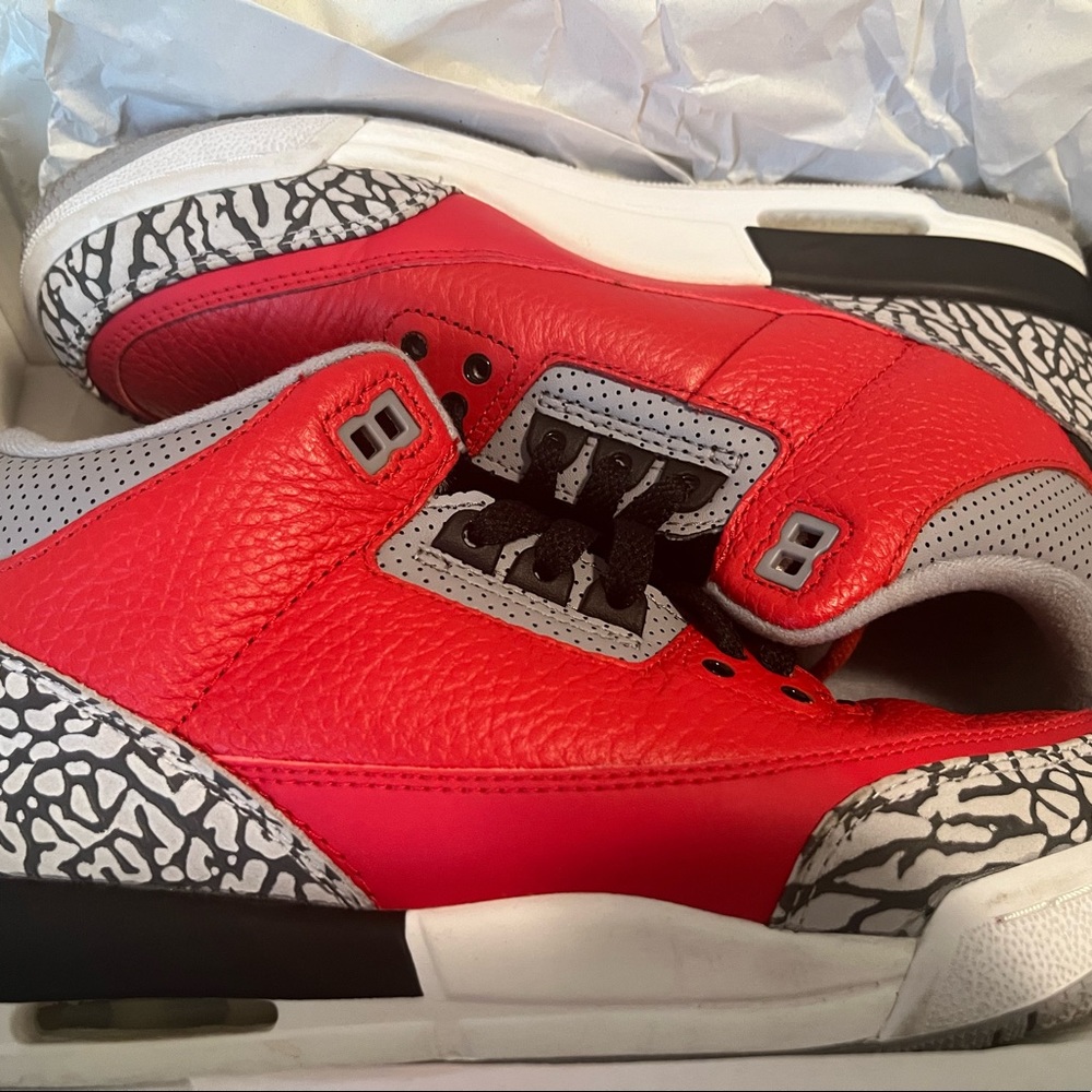 Air Jordan 3 Retro SE